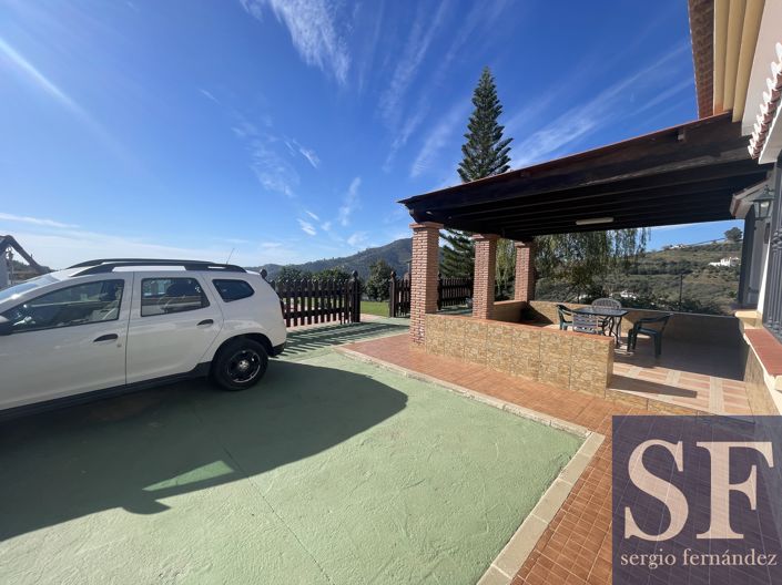 Image No.12-3 Bed Villa for sale