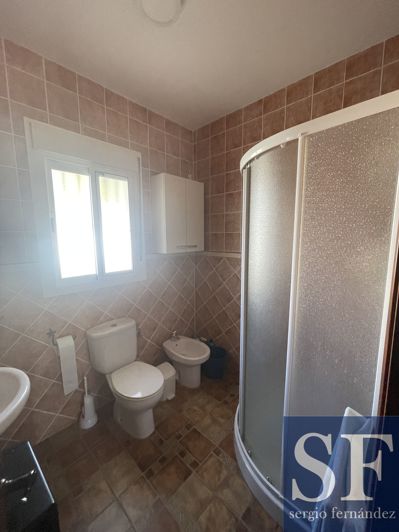 Image No.7-3 Bed Villa for sale