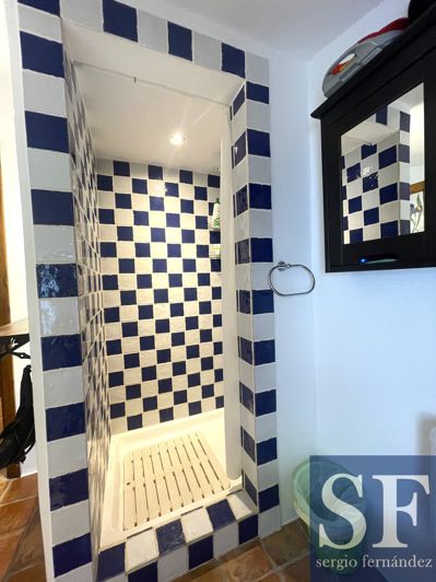 Image No.14-1 Bed Townhouse for sale