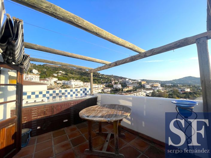 Image No.16-1 Bed Townhouse for sale