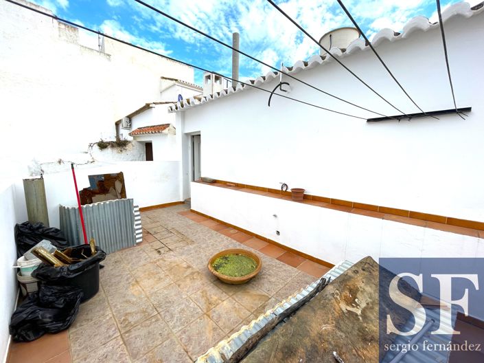 Image No.19-4 Bed Townhouse for sale