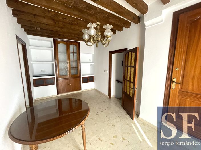 Image No.5-6 Bed Townhouse for sale