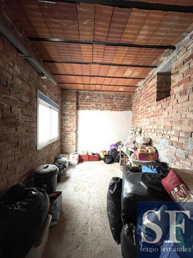 Image No.14-2 Bed Townhouse for sale