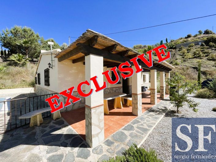 Image No.1-3 Bed Villa for sale