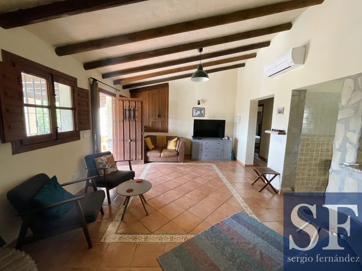 Image No.2-3 Bed Villa for sale