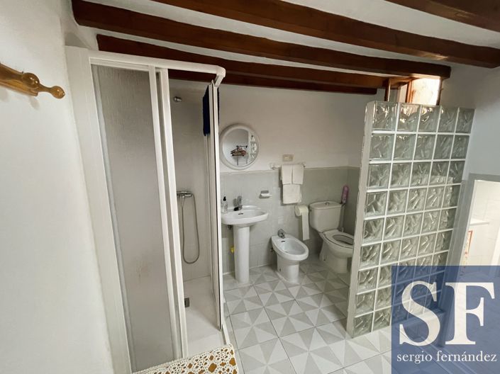 Image No.7-3 Bed Townhouse for sale