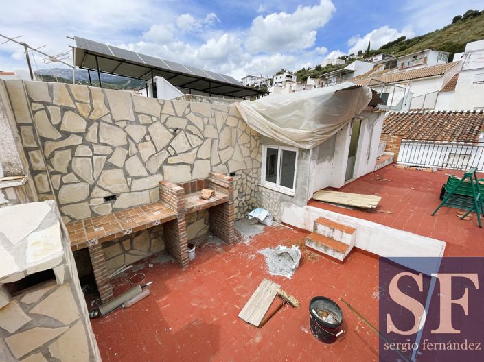 Image No.17-3 Bed Townhouse for sale