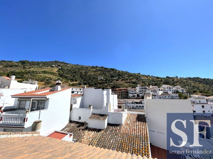 Image No.19-3 Bed Apartment for sale