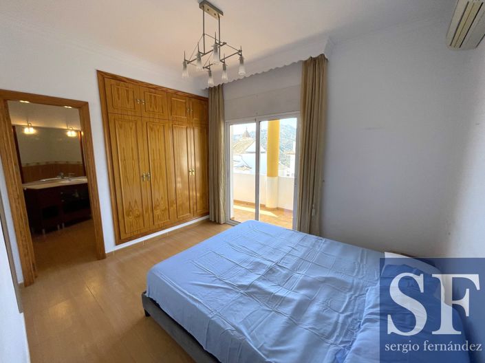 Image No.8-3 Bed Apartment for sale