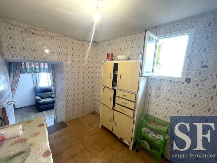 Image No.5-2 Bed Townhouse for sale