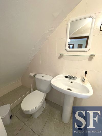 Image No.13-5 Bed Townhouse for sale