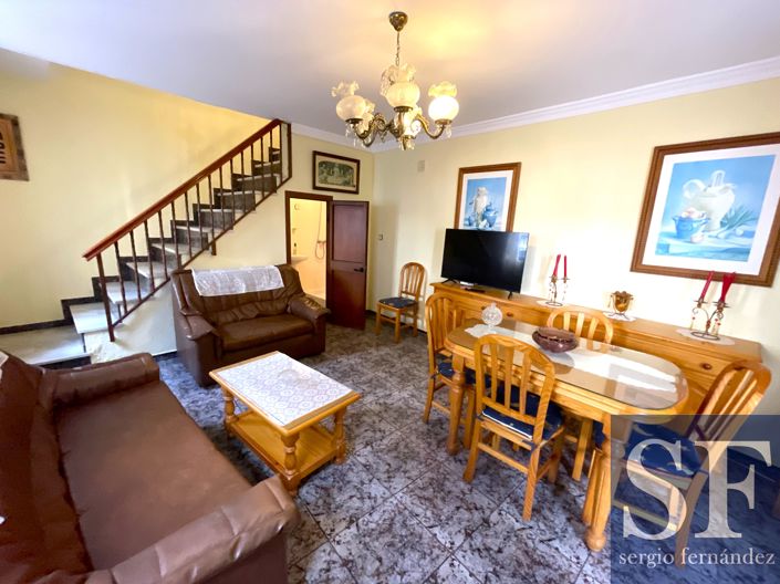 Image No.3-5 Bed Townhouse for sale