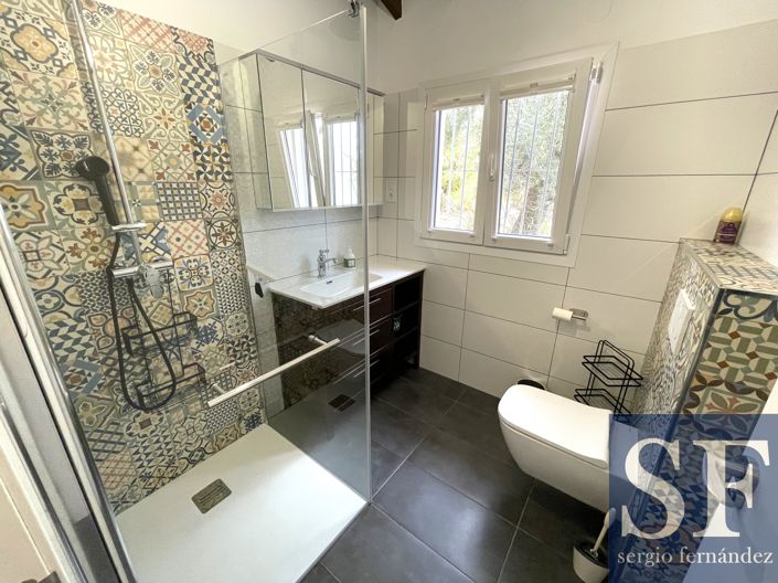 Image No.12-4 Bed Villa for sale