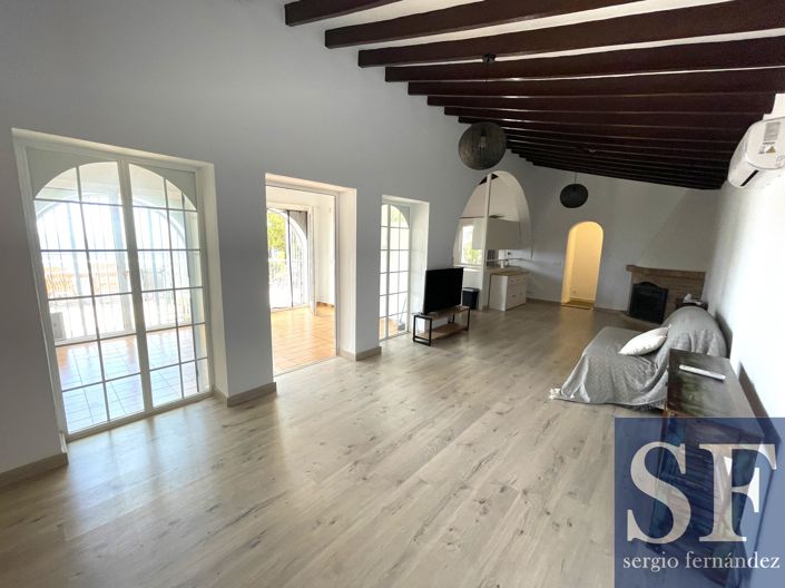 Image No.3-4 Bed Villa for sale