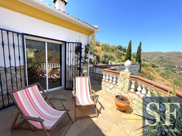 Image No.12-3 Bed Villa for sale