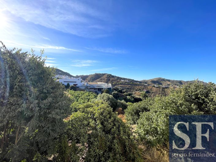 Image No.14-3 Bed Apartment for sale