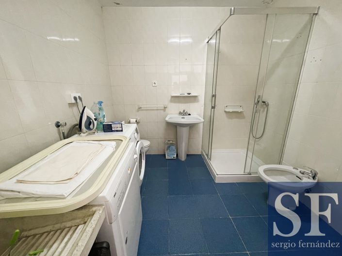 Image No.13-5 Bed Townhouse for sale