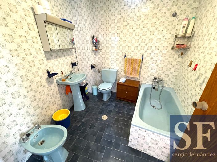 Image No.11-2 Bed Townhouse for sale