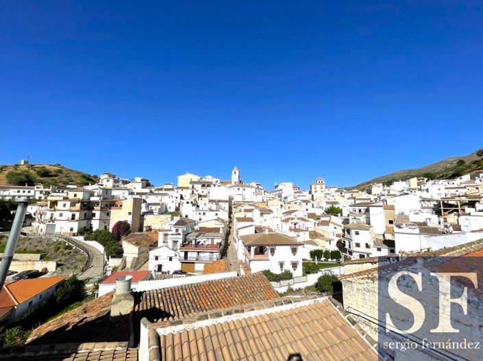 Image No.17-2 Bed Townhouse for sale