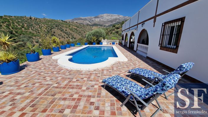 Image No.17-4 Bed Villa for sale