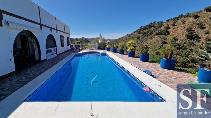 Image No.18-4 Bed Villa for sale