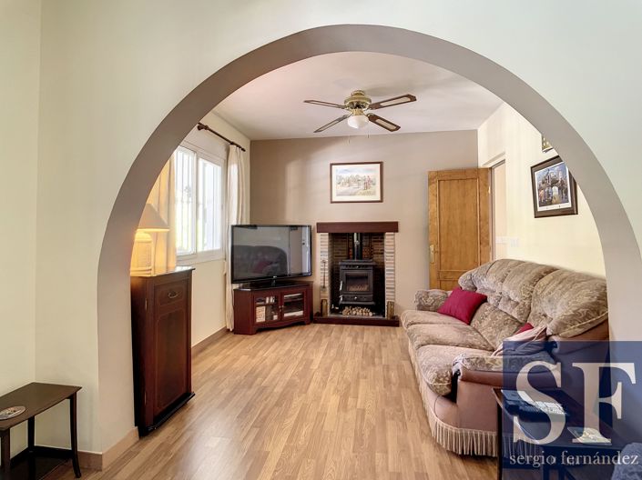 Image No.3-4 Bed Villa for sale