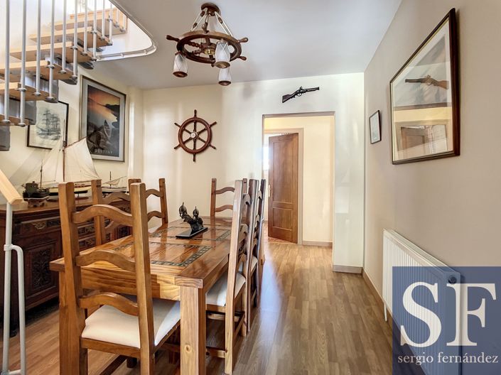 Image No.4-4 Bed Villa for sale