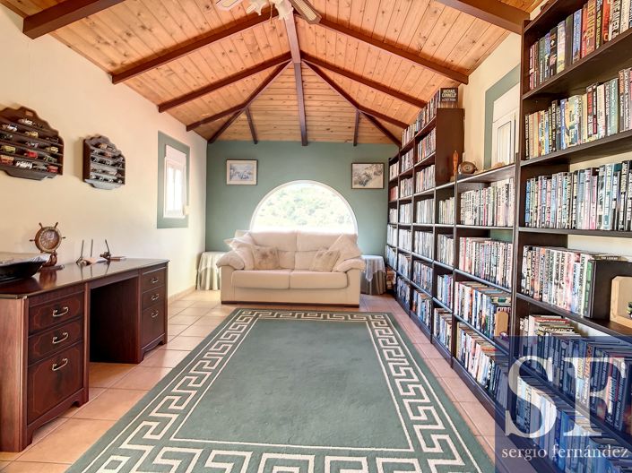 Image No.5-4 Bed Villa for sale