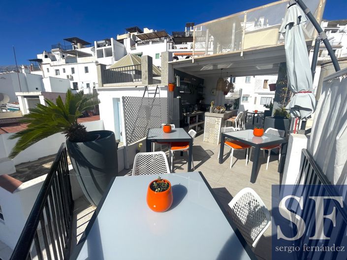 Image No.14-5 Bed Townhouse for sale