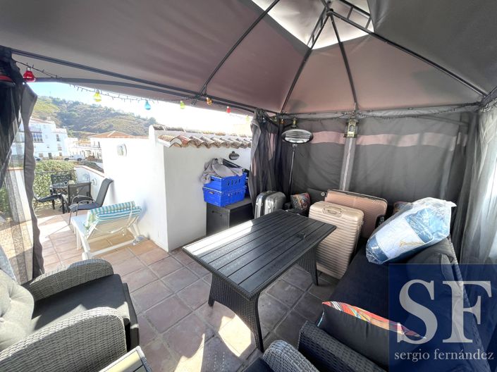 Image No.17-3 Bed Townhouse for sale