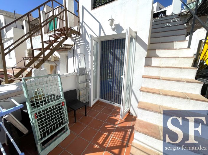 Image No.18-3 Bed Townhouse for sale