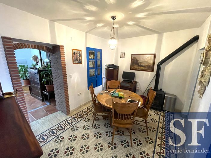 Image No.4-3 Bed Townhouse for sale