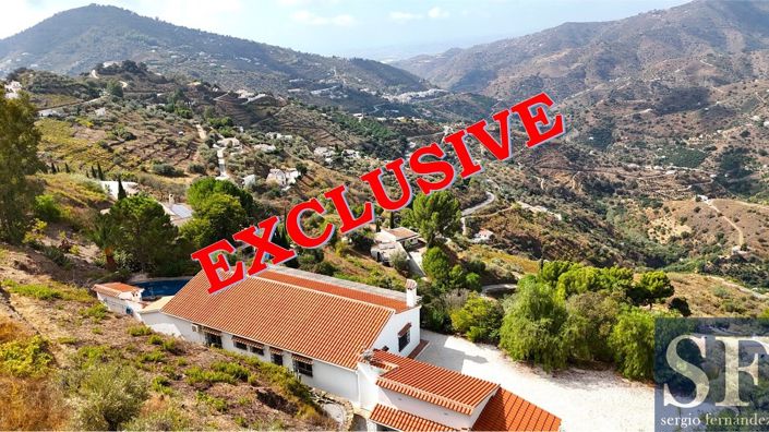 Image No.1-2 Bed Villa for sale