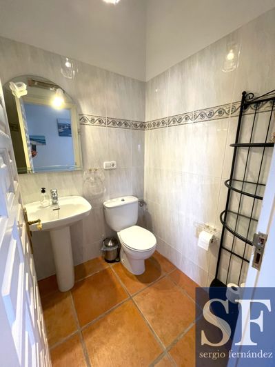 Image No.10-2 Bed Villa for sale