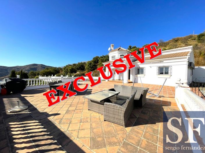 Image No.1-3 Bed Villa for sale