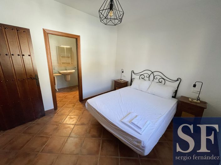 Image No.11-3 Bed Villa for sale