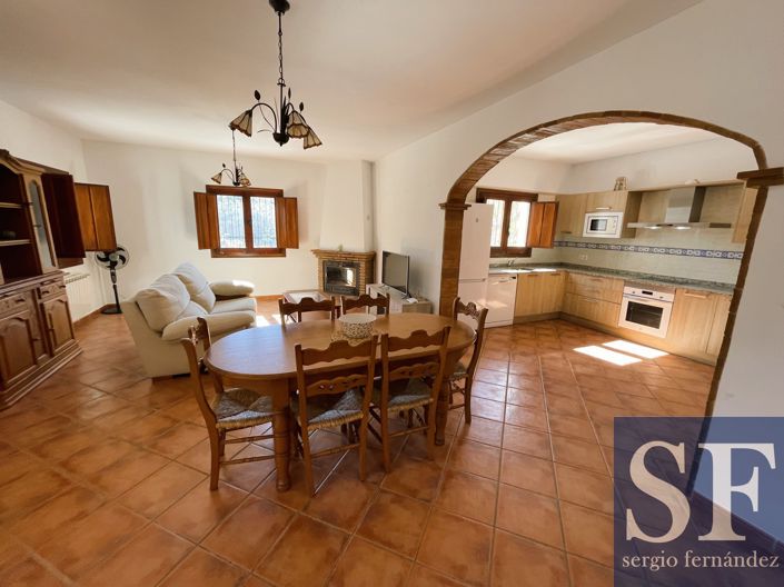 Image No.2-3 Bed Villa for sale