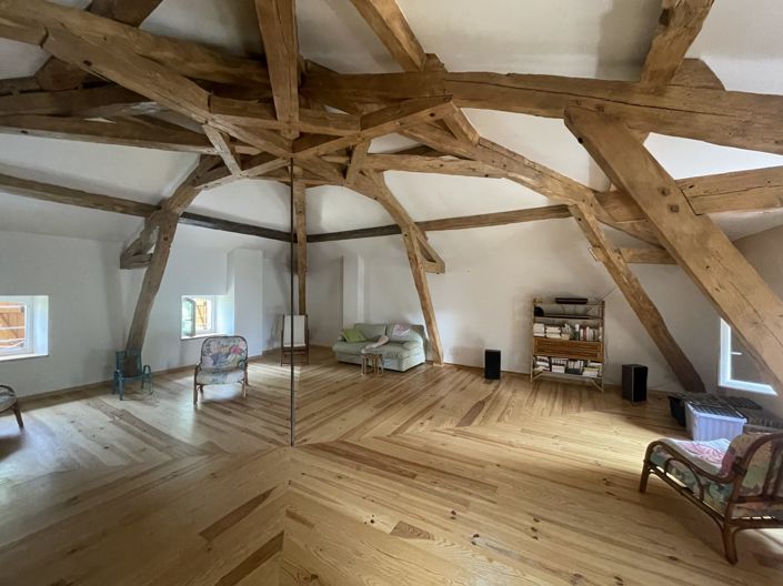 Image No.10-4 Bed House for sale