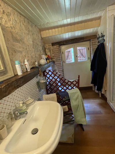 Image No.11-4 Bed House for sale