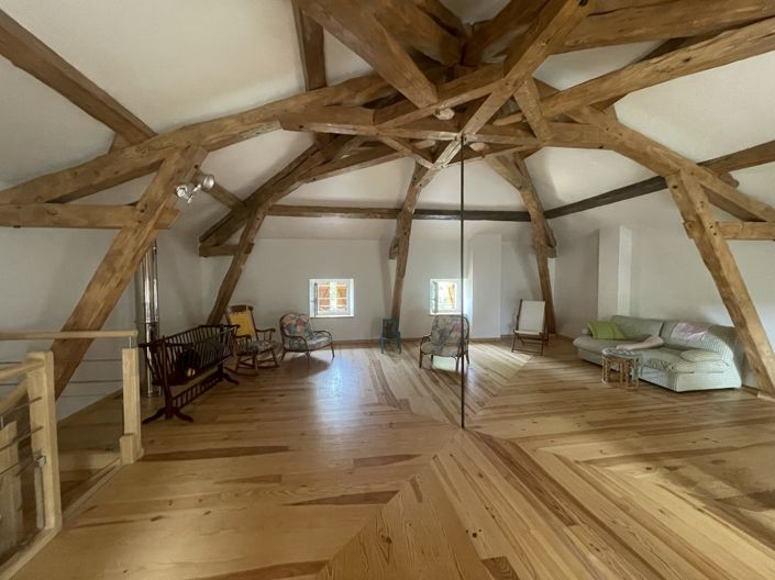 Image No.14-4 Bed House for sale