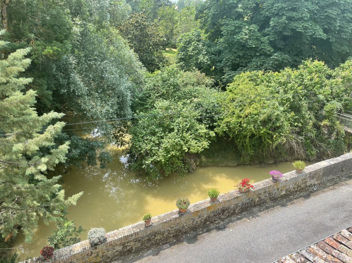 Image No.17-4 Bed House for sale