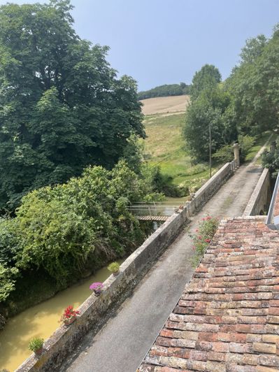 Image No.18-4 Bed House for sale