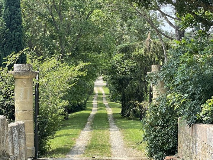 Image No.2-4 Bed House for sale