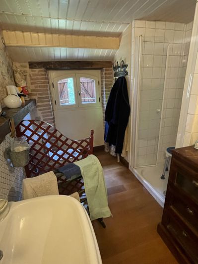 Image No.23-4 Bed House for sale