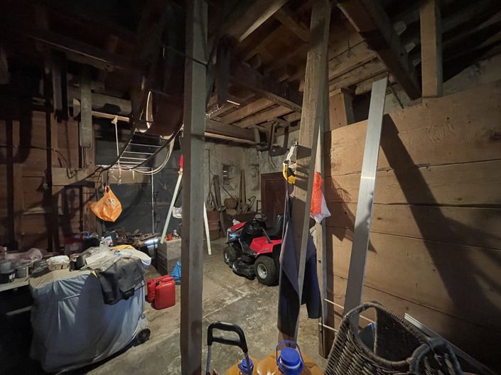 Image No.25-4 Bed House for sale