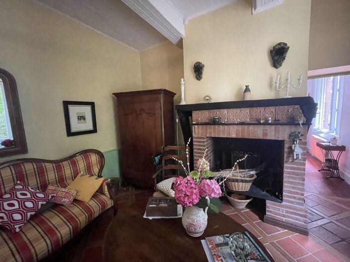 Image No.41-4 Bed House for sale