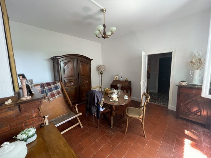 Image No.42-4 Bed House for sale