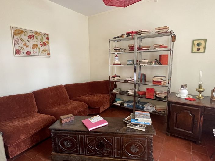 Image No.46-4 Bed House for sale