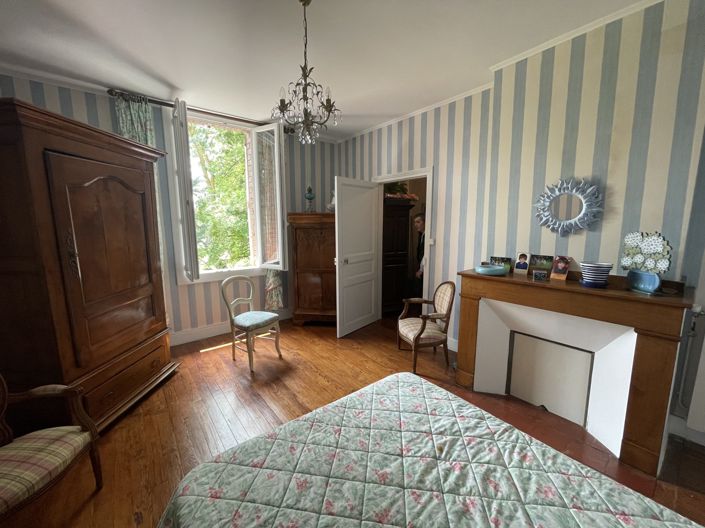 Image No.51-4 Bed House for sale