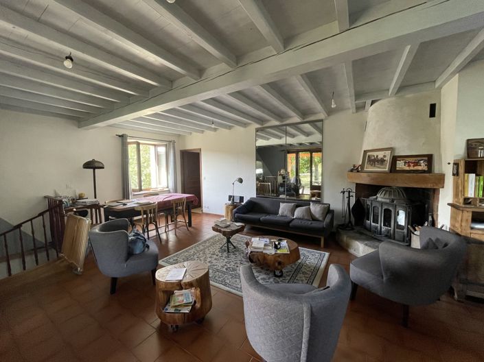 Image No.45-5 Bed Property for sale